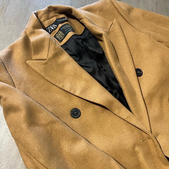 Zara Woman's Camel Double-Breasted Coat - Picture 4 of 10